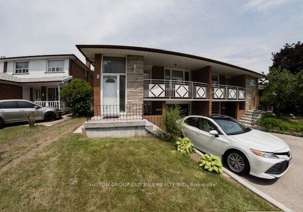 8-richgrove-drive-toronto-etobicoke-ontario-w13546522