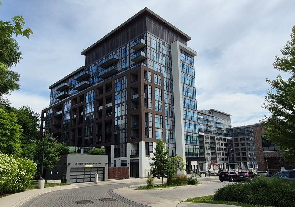 25-neighbourhood-lane-toronto-etobicoke-ontario-w13546560