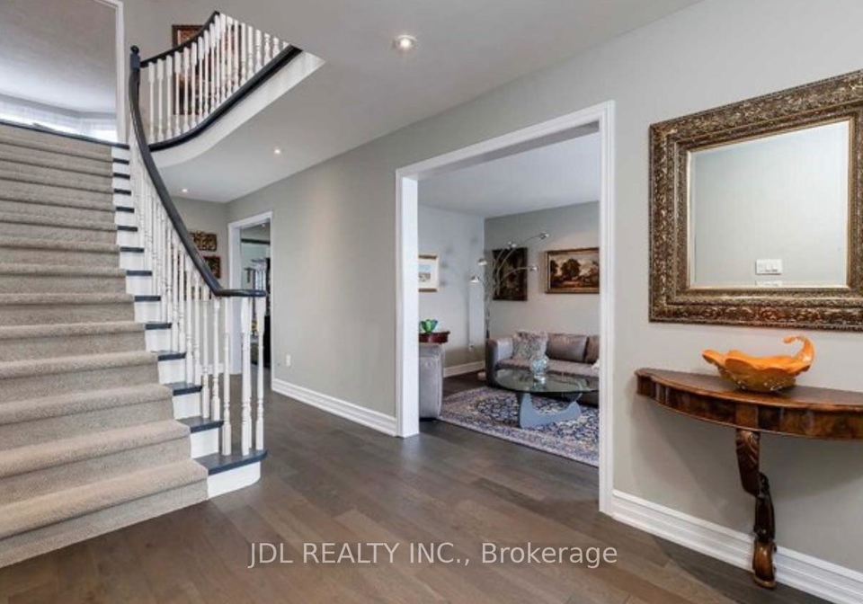 1255-heritage-way-oakville-ontario-w13546592