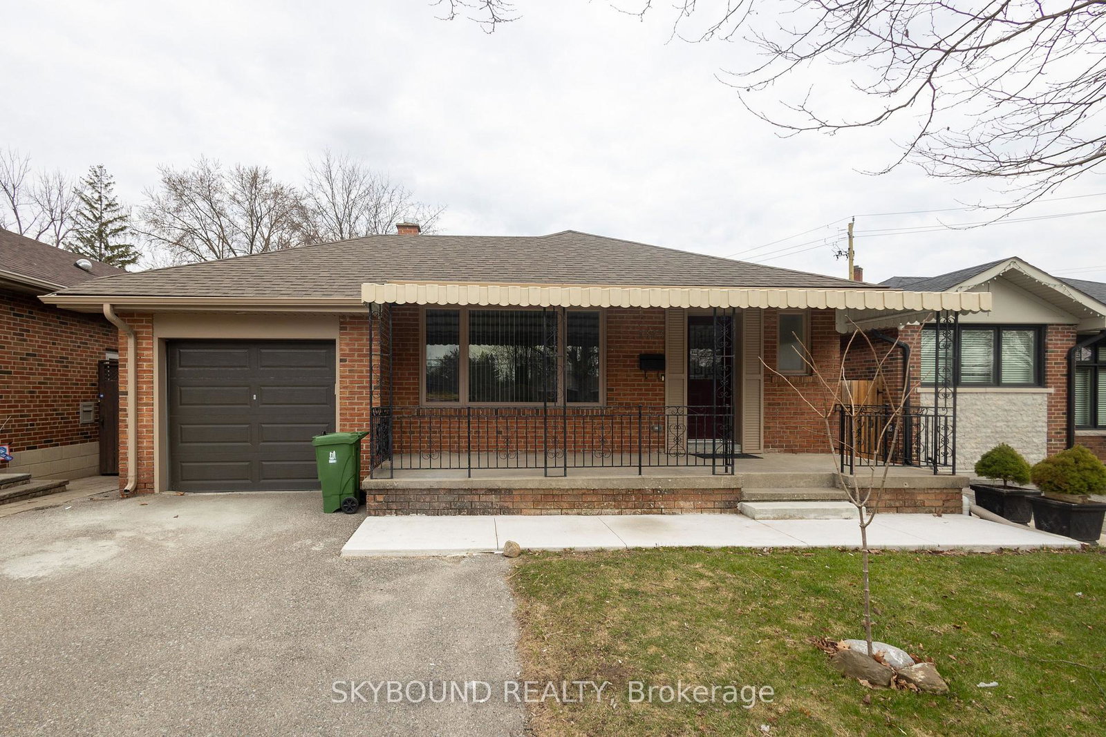 1343-islington-avenue-toronto-etobicoke-ontario-w13546808