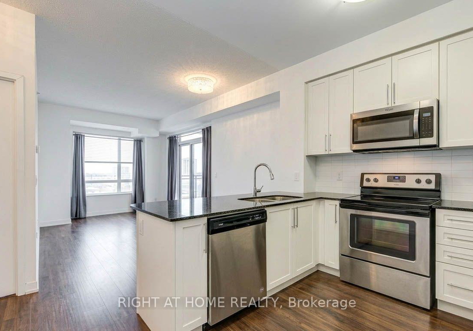 840-queens-plate-drive-toronto-etobicoke-ontario-w13546888