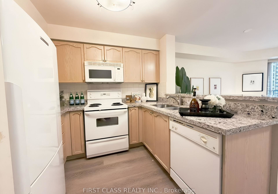 11-michael-power-place-toronto-etobicoke-ontario-w13546938