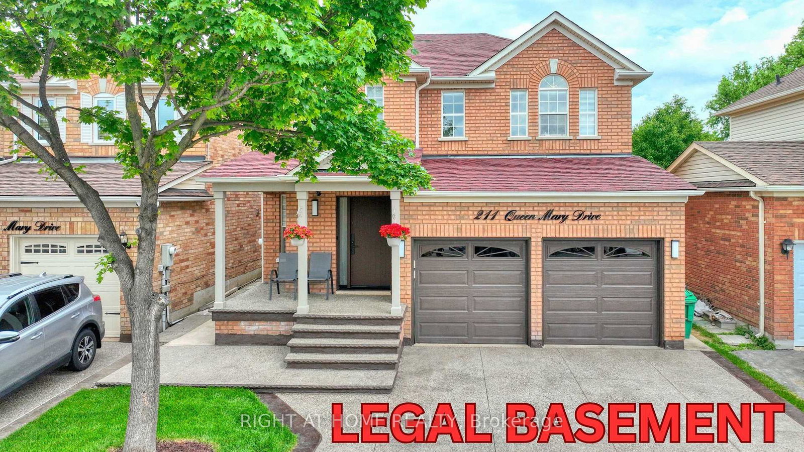 211-queen-mary-drive-brampton-ontario-w13547098