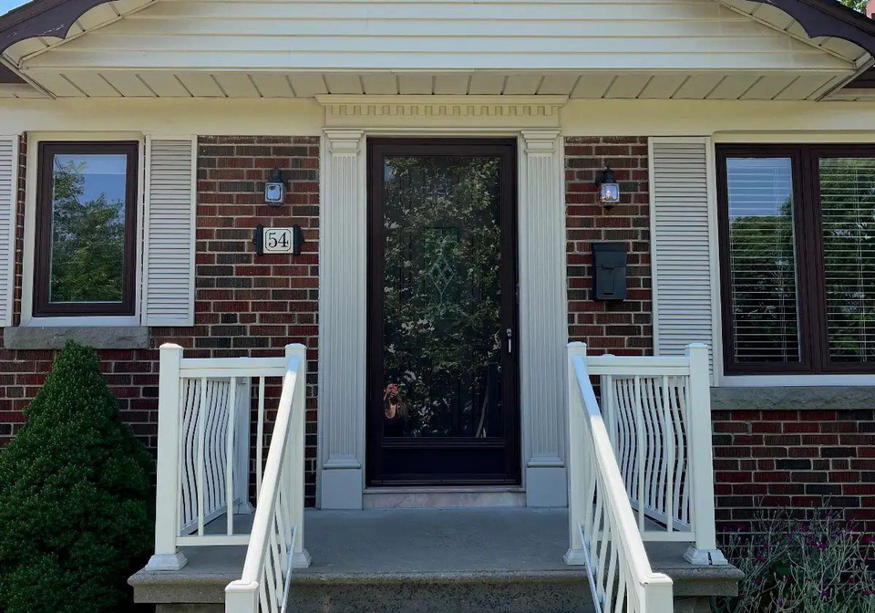 54-charleston-road-toronto-etobicoke-ontario-w13547830