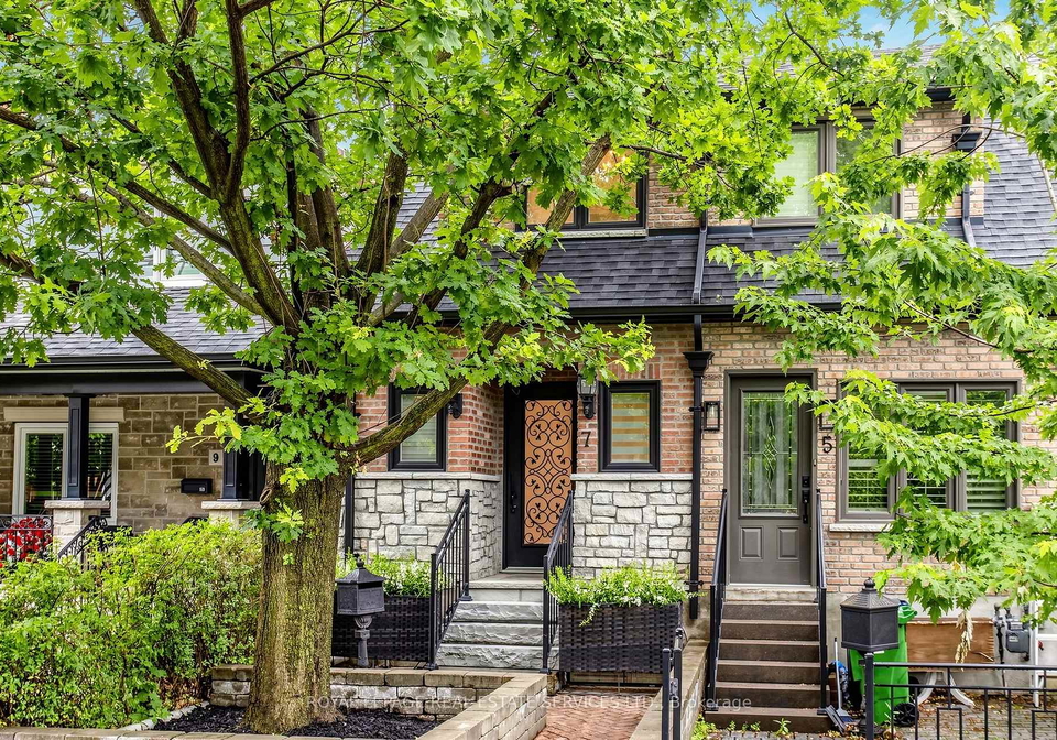 7-sellers-avenue-toronto-toronto-ontario-w13547940