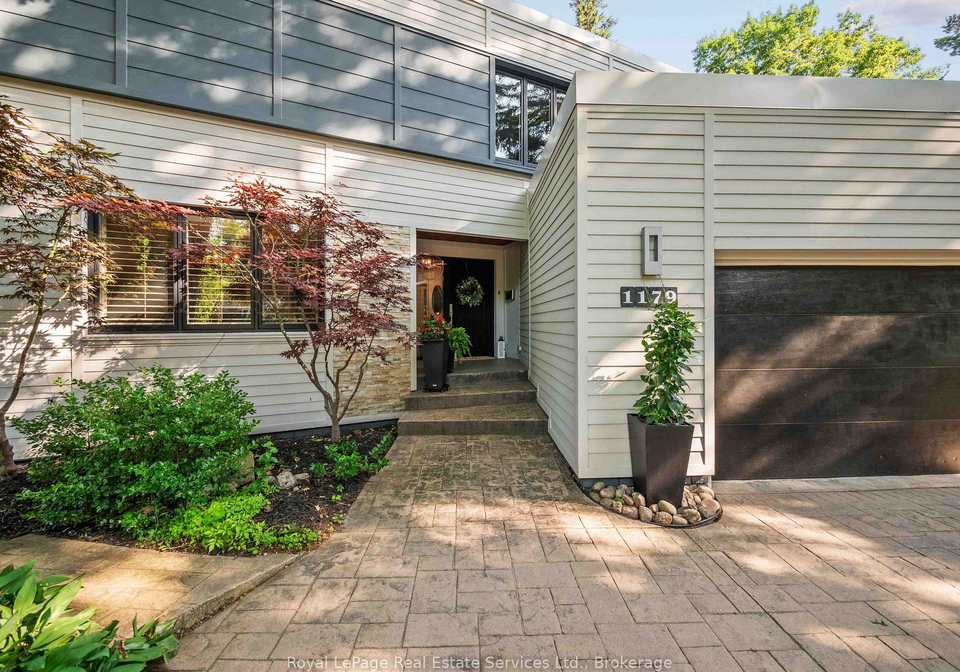 1179-carey-road-oakville-ontario-w13548392
