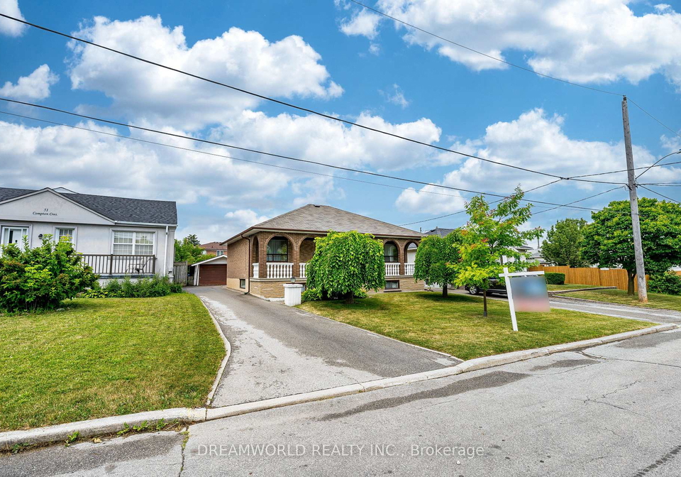 53-compton-crescent-toronto-york-ontario-w13548440