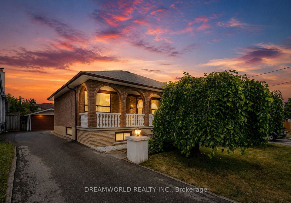 53-compton-crescent-toronto-york-ontario-w13548440