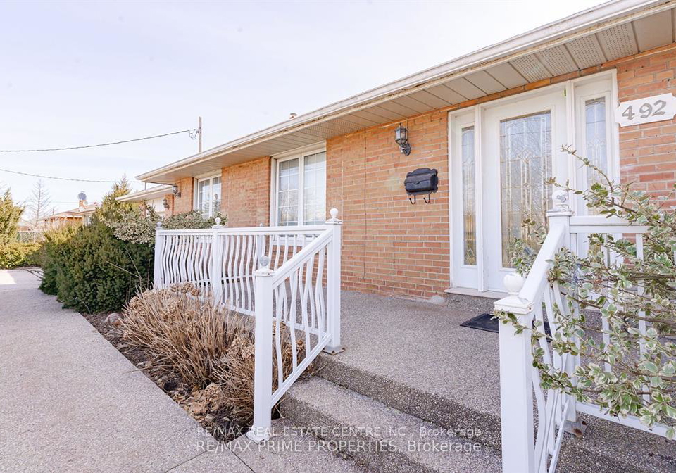 492-pinegrove-road-oakville-ontario-w13548486