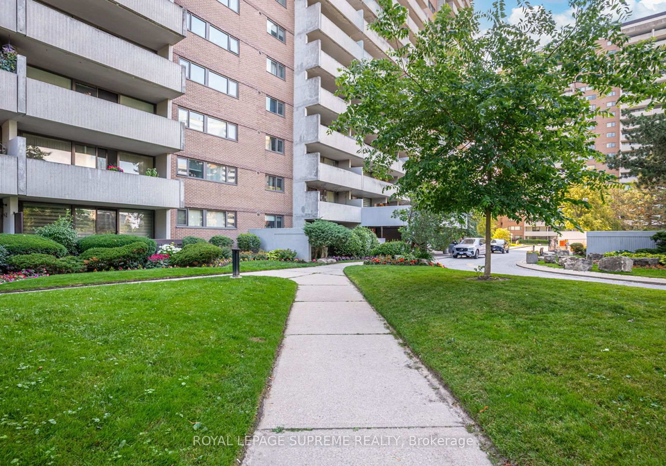 250-scarlett-road-toronto-toronto-ontario-w13548600
