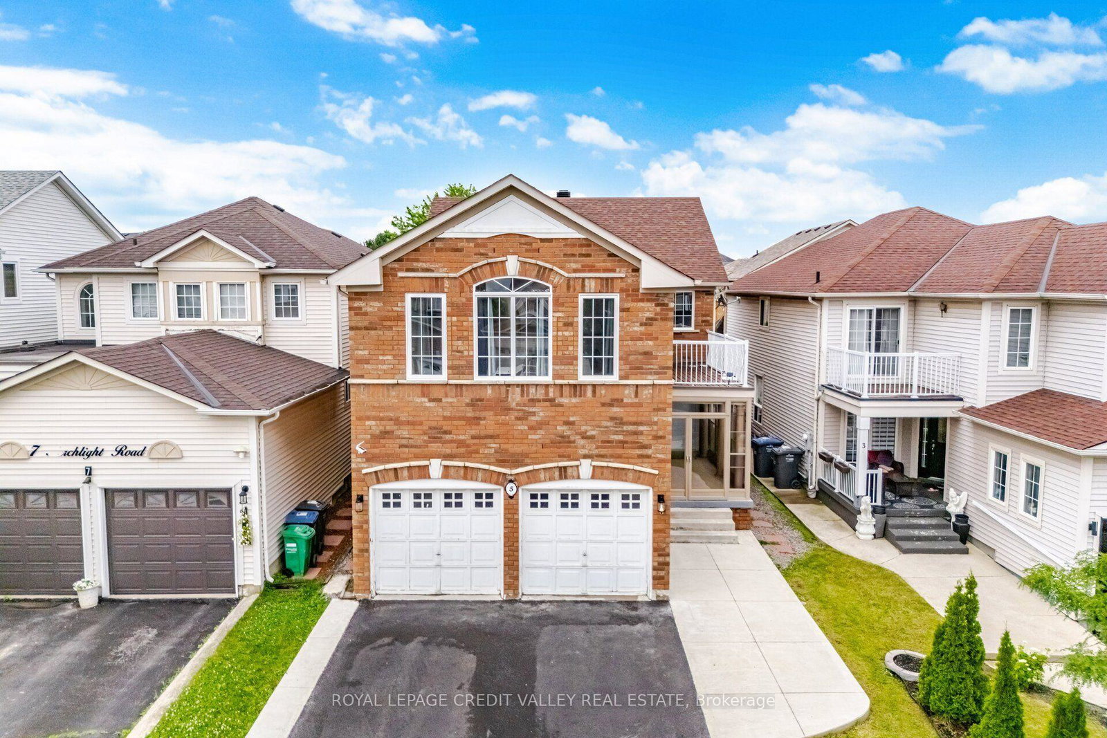 5-porchlight-road-brampton-ontario-w13548734