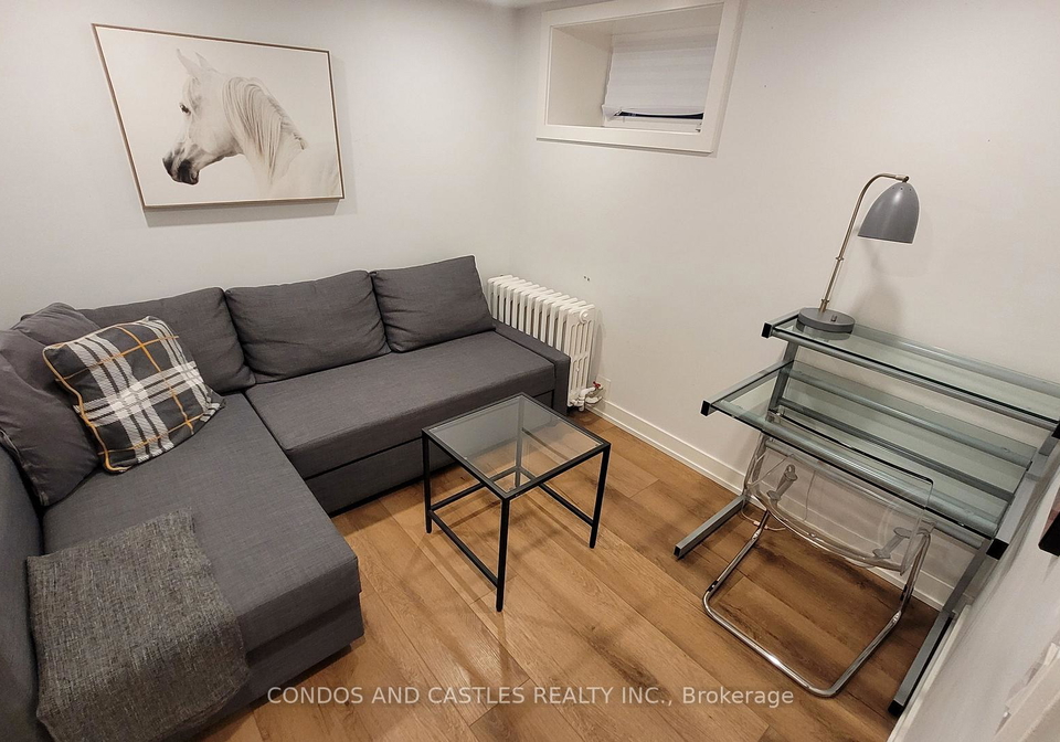 203-fern-avenue-toronto-toronto-ontario-w13548816