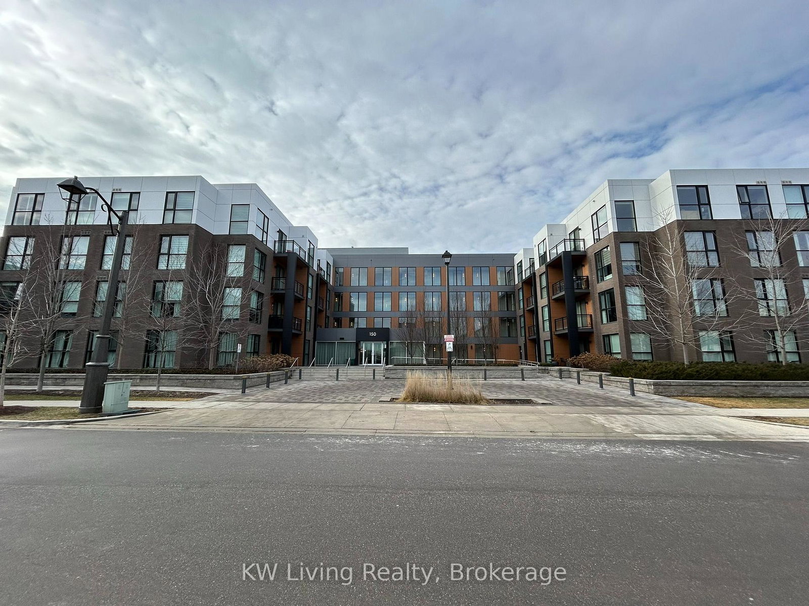 150-sabina-drive-oakville-ontario-w13549284