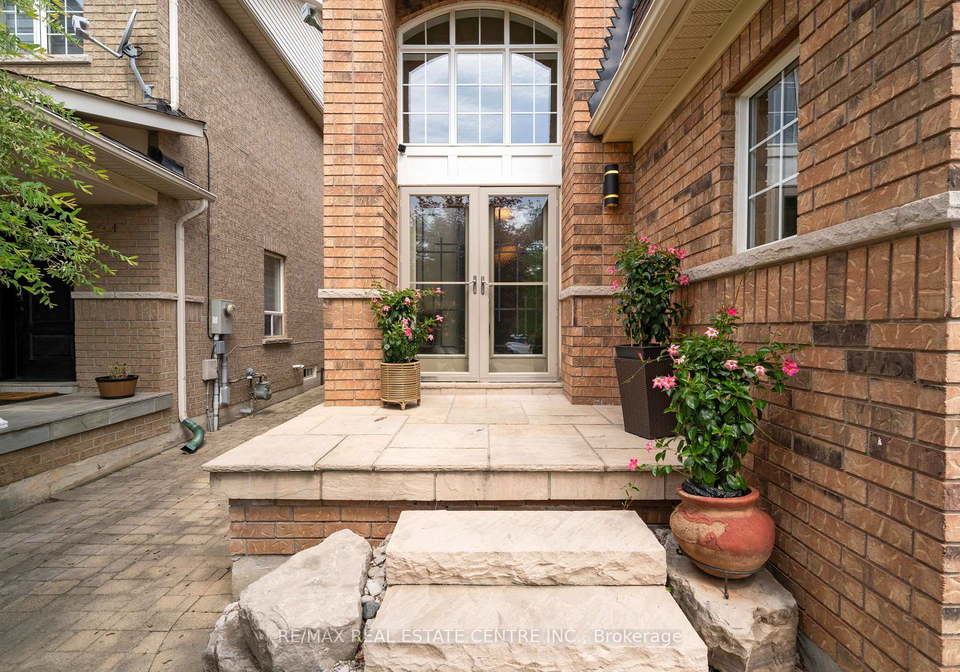 27-milfoil-street-halton-hills-ontario-w13549330