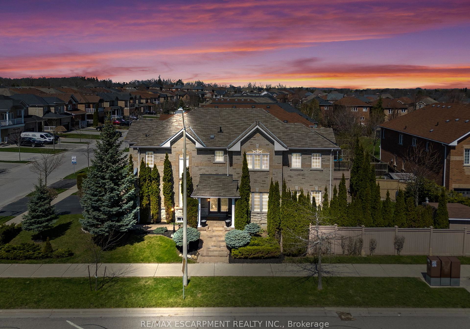 200-miller-drive-halton-hills-ontario-w13549570
