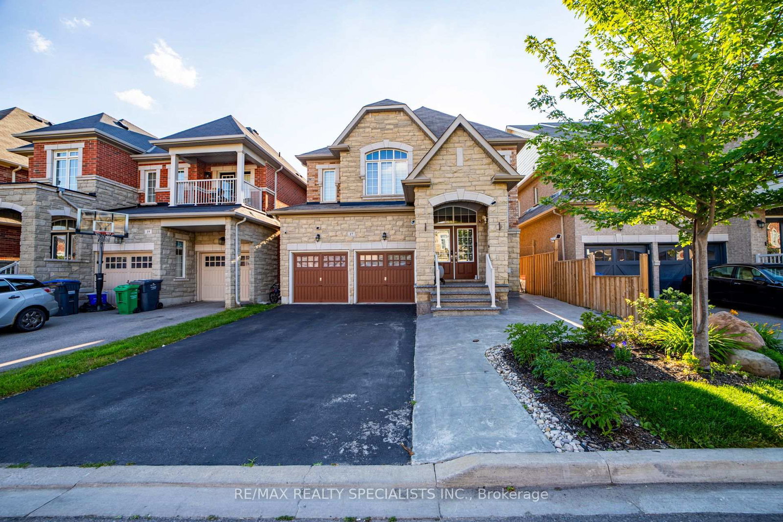 17-tysonville-circle-brampton-ontario-w13549634