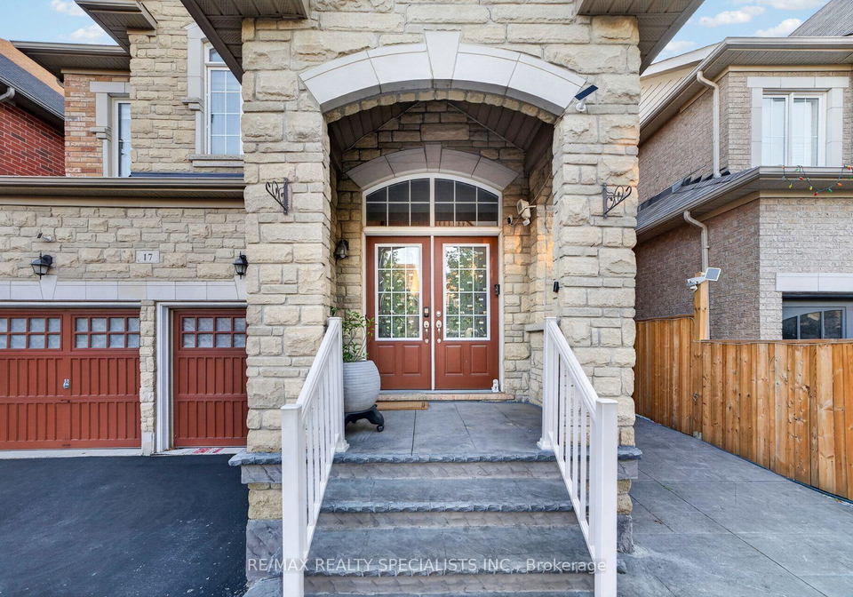 17-tysonville-circle-brampton-ontario-w13549634