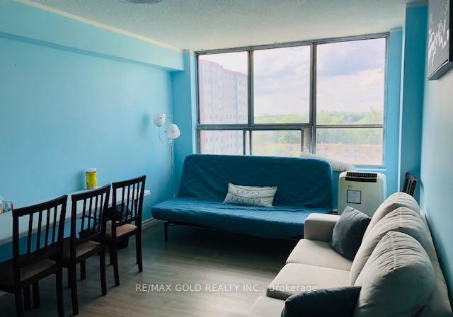 50-lotherton-parkway-toronto-north-york-ontario-w13549780