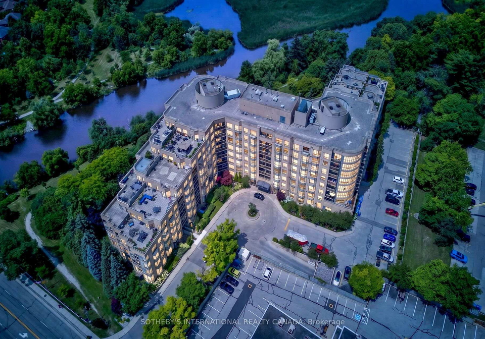 2511-lakeshore-road-w-oakville-ontario-w13549838