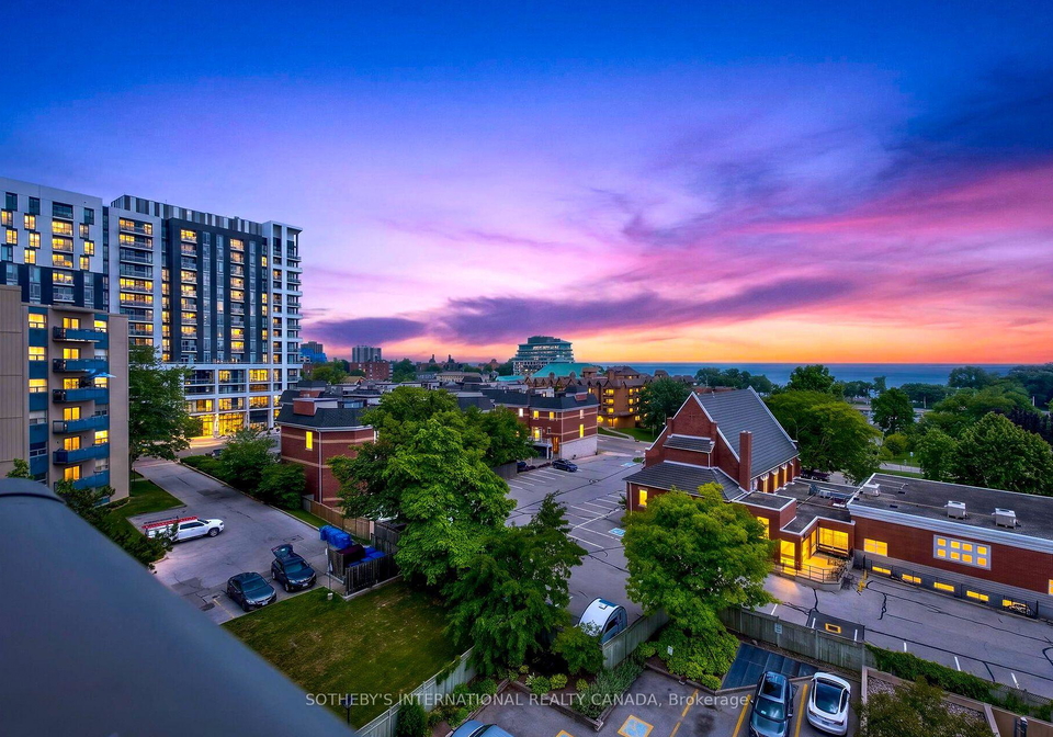 2511-lakeshore-road-w-oakville-ontario-w13549838