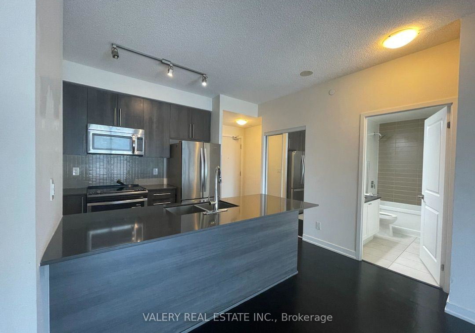 510-curran-place-mississauga-ontario-w13549884