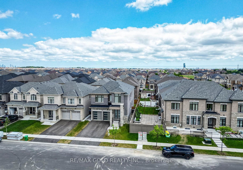 39-academy-drive-brampton-ontario-w13549888
