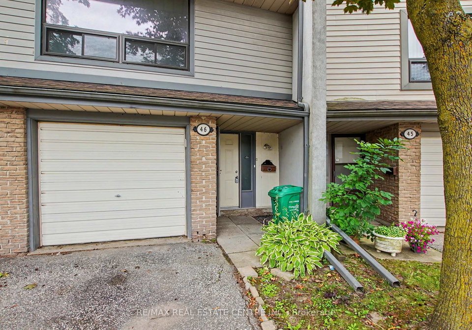 ashton-crescent-brampton-ontario-w13549922