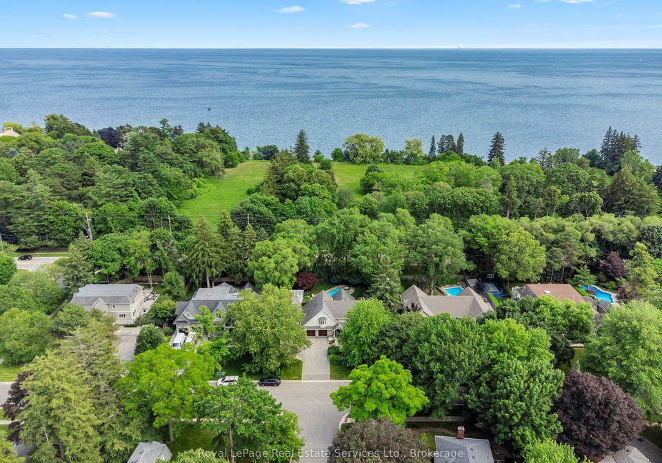 2160-aintree-terrace-oakville-ontario-w13550008