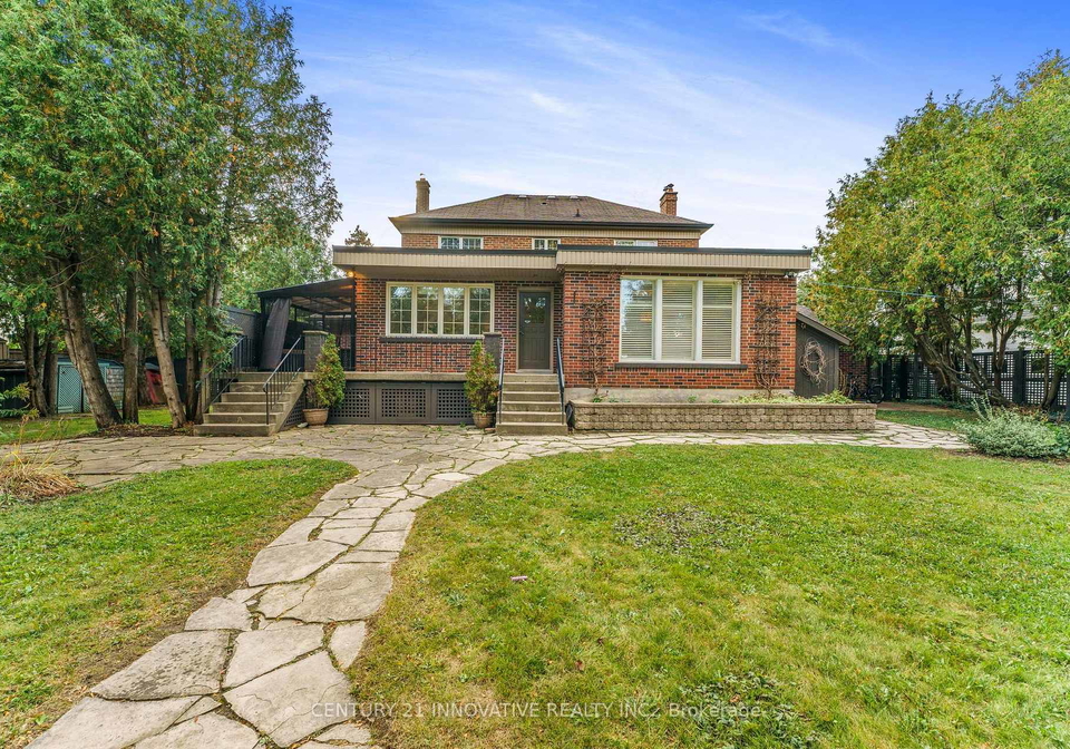 11-lorraine-gardens-toronto-etobicoke-ontario-w13550022