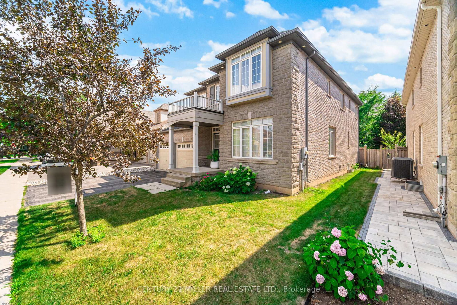 2098-wildfel-way-oakville-ontario-w13550124