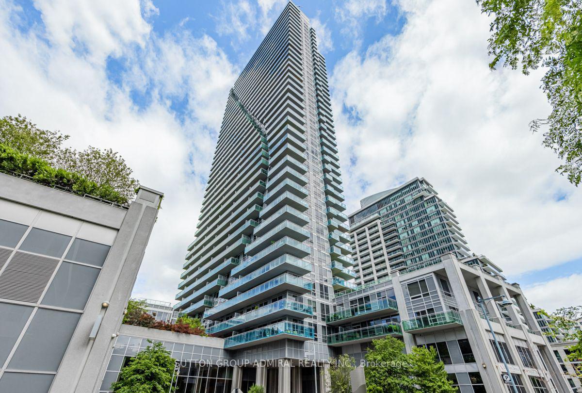 16-brookers-lane-toronto-etobicoke-ontario-w13550174