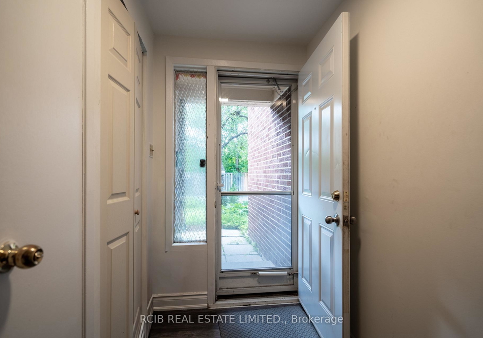 38-eden-park-brampton-ontario-w13550242