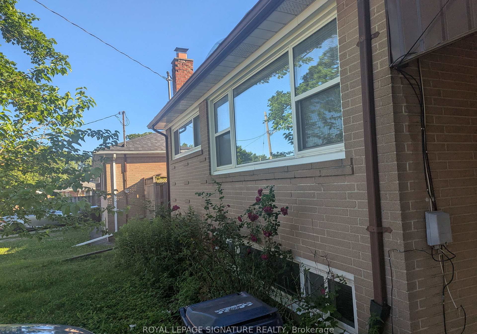 6-heatherglen-road-toronto-etobicoke-ontario-w13551030