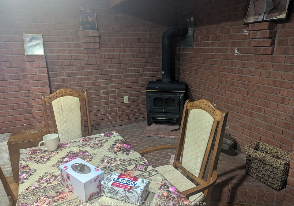 6-heatherglen-road-toronto-etobicoke-ontario-w13551030