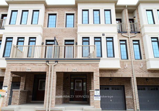 1162-restivo-lane-milton-ontario-w13551270