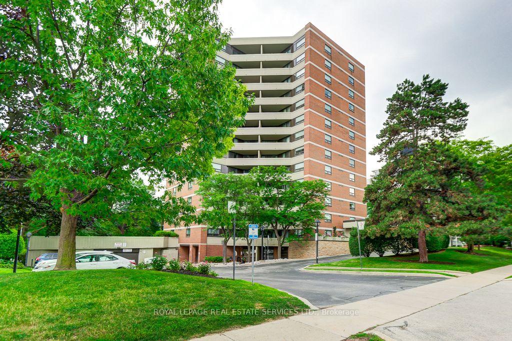 95-la-rose-avenue-toronto-etobicoke-ontario-w13551392