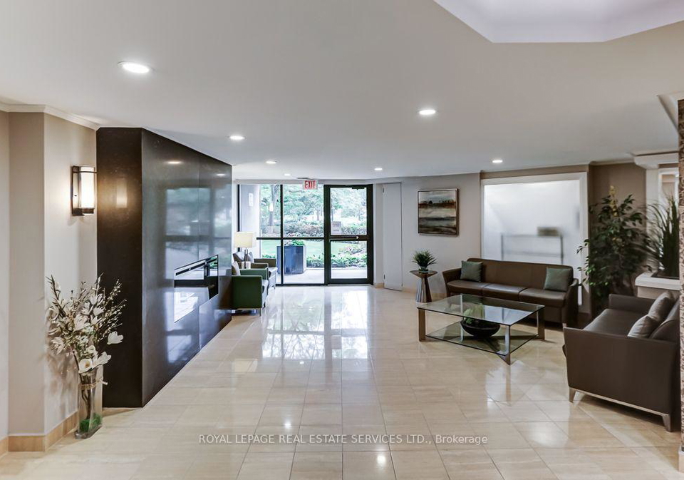 95-la-rose-avenue-toronto-etobicoke-ontario-w13551392