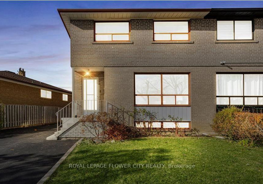3-clayhall-crescent-toronto-york-ontario-w13551436