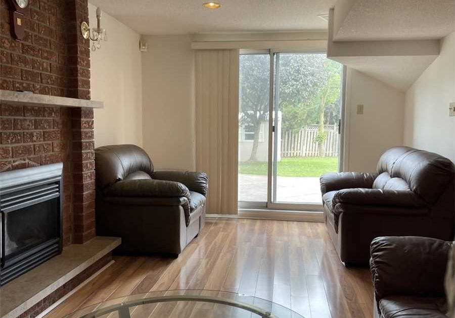 2089-the-chase-mississauga-ontario-w13551452