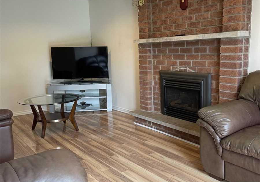 2089-the-chase-mississauga-ontario-w13551452