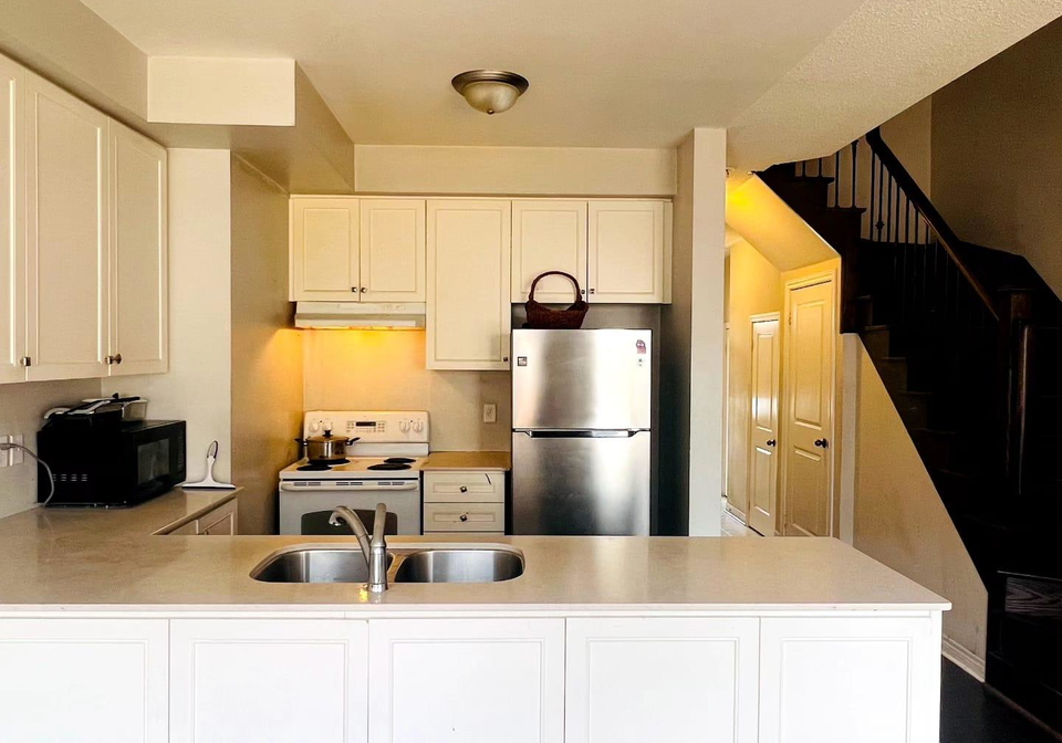 17-merrybrook-trail-brampton-ontario-w13551520