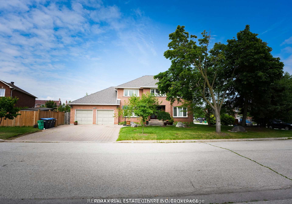4449-idlewilde-crescent-mississauga-ontario-w13551558