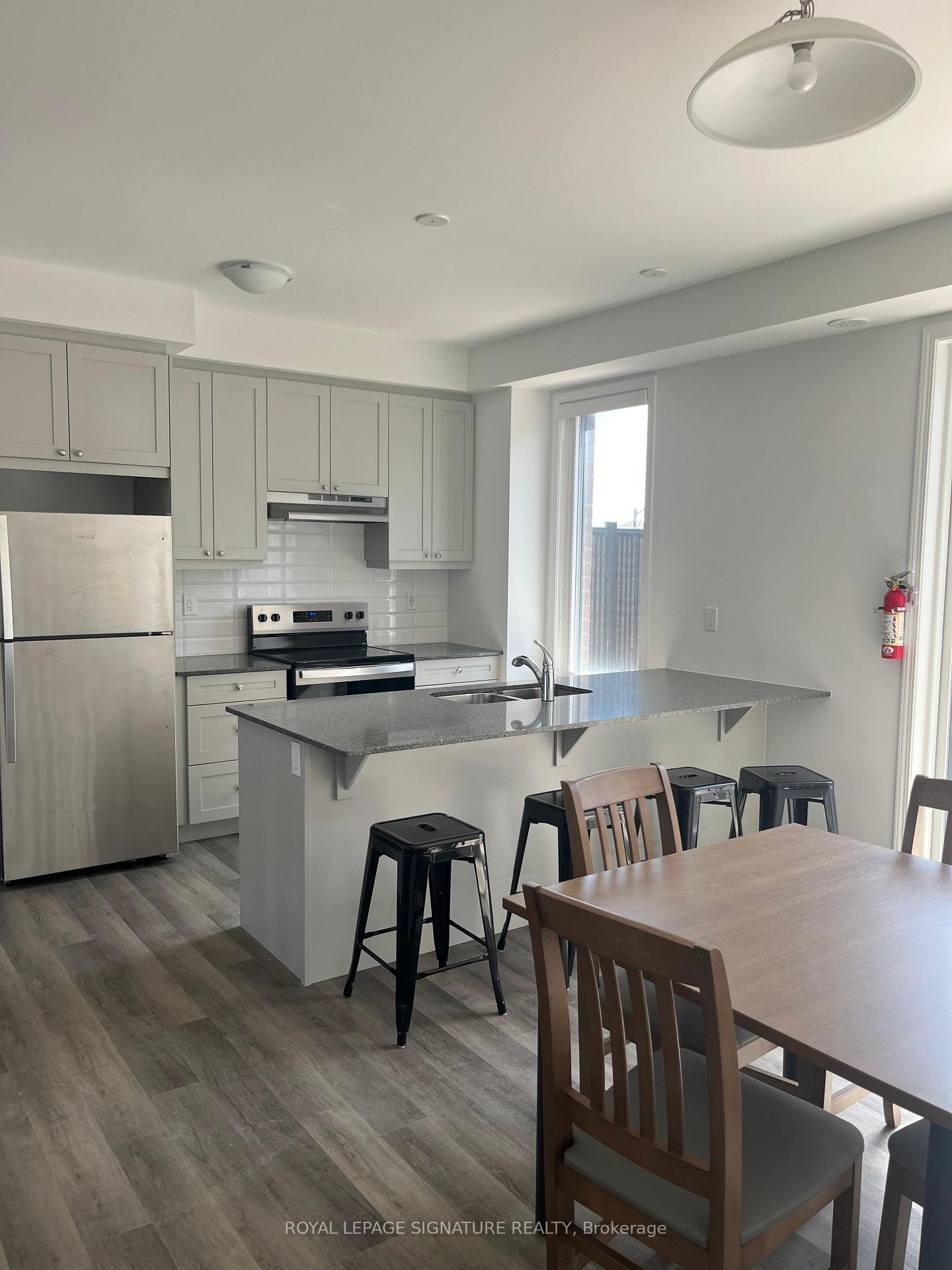 1259-lily-crescent-milton-ontario-w13551652