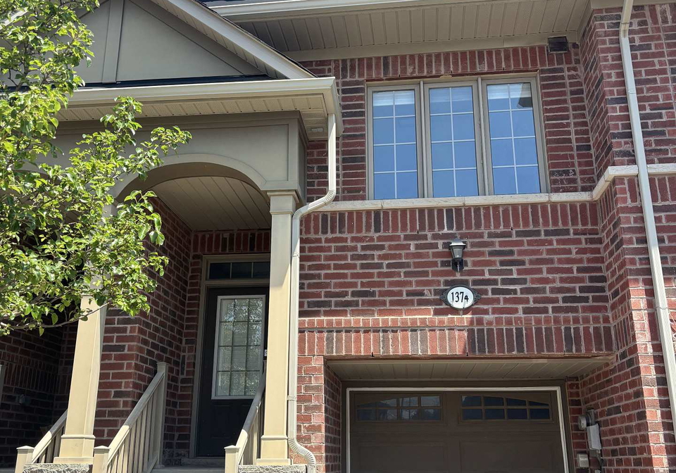 1374-granrock-crescent-mississauga-ontario-w13551704