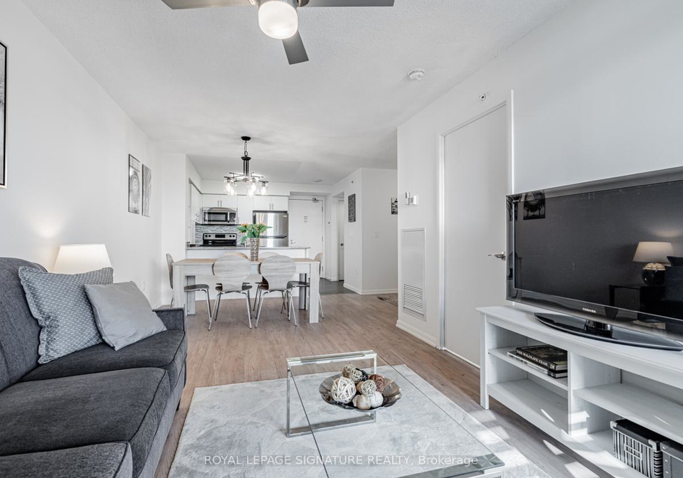 800-lawrence-avenue-w-toronto-north-york-ontario-w13551706
