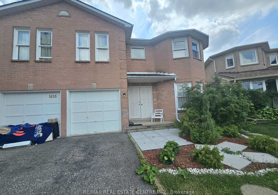 1618-mistburn-court-mississauga-ontario-w13551798