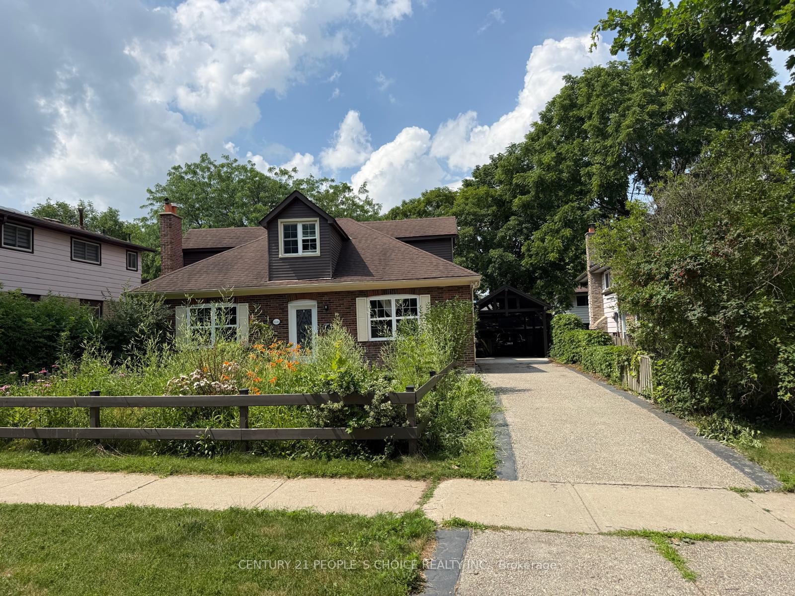 1226-oxford-avenue-oakville-ontario-w13551850