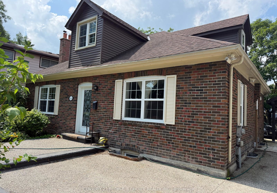 1226-oxford-avenue-oakville-ontario-w13551850