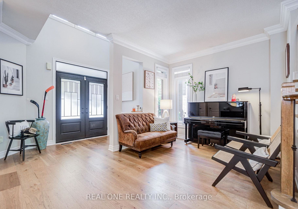 2463-parkglen-avenue-oakville-ontario-w13551896