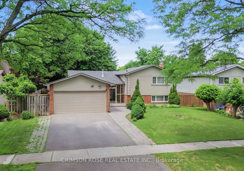 7018-cadiz-crescent-mississauga-ontario-w13551950